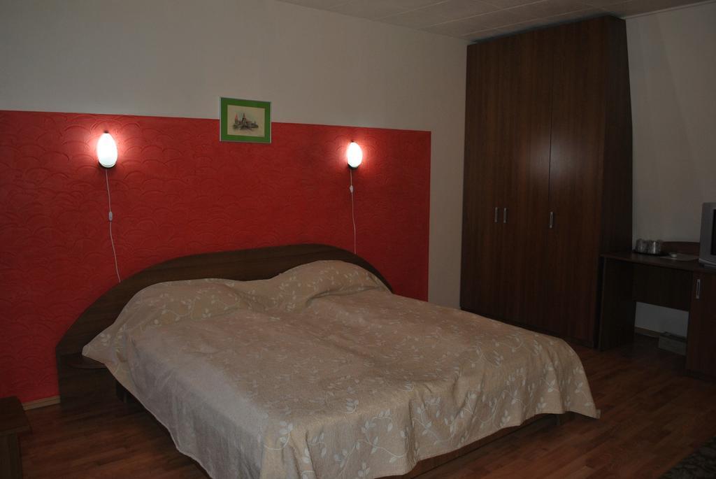 Vila Veche Haţeg Esterno foto