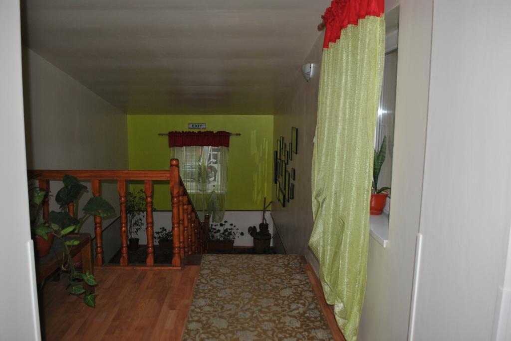 Vila Veche Haţeg Esterno foto